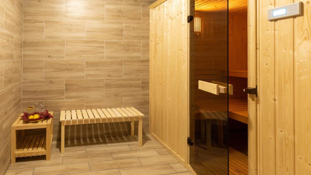 Golden Lofer Apartment Stary Gielad Ngoại thất bức ảnh